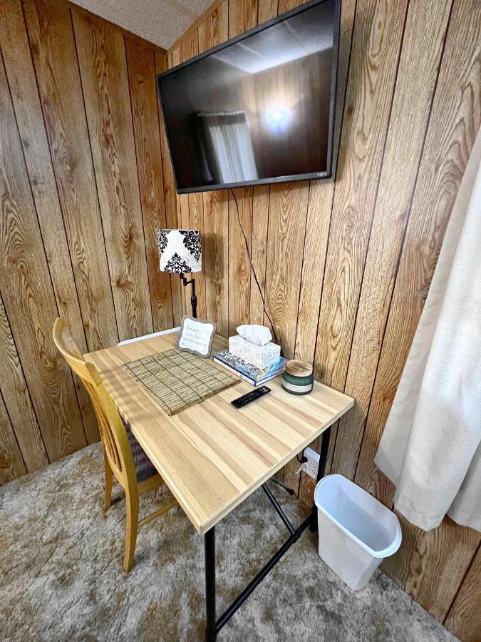 1 Bedroom Home Near Lassen Volcanic Park Paynes Creek Exterior photo